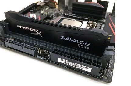  Kingston HyperX Savage 2800 Mhz