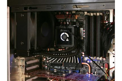 Die montierte Corsair H80